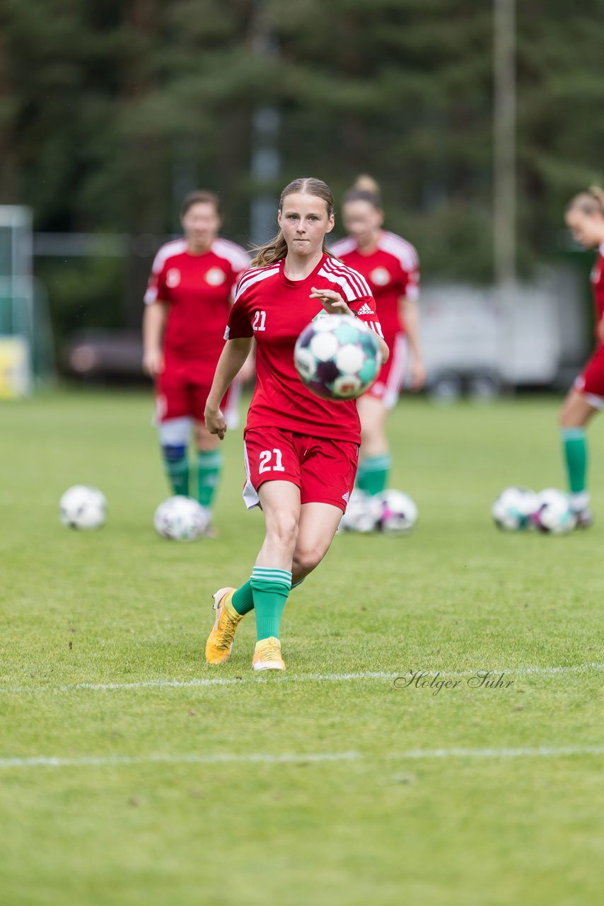 Bild 98 - F SV Boostedt - SV Fortuna St. Juergen : Ergebnis: 2:1